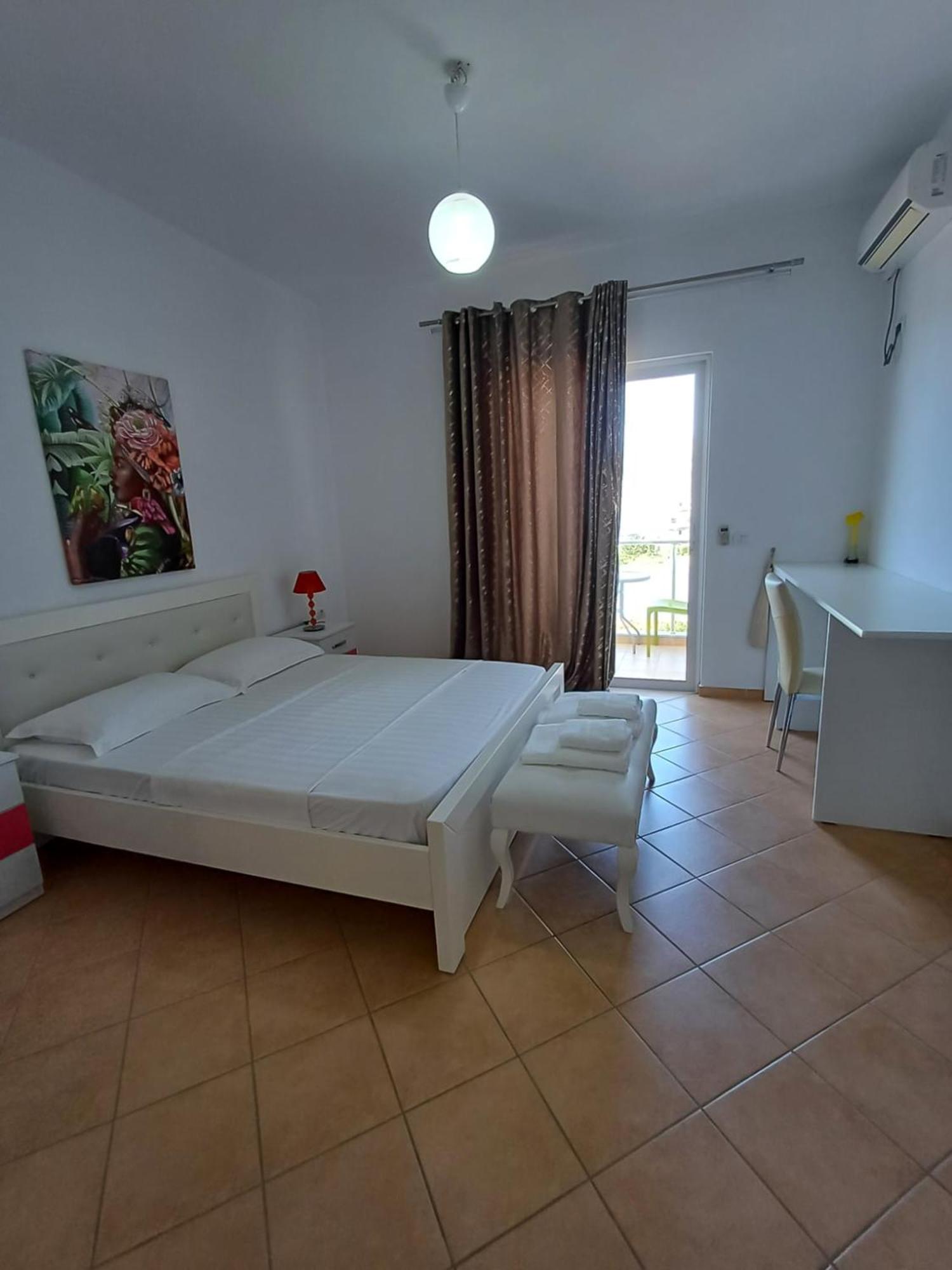 Hotel Sherifi Sarande Luaran gambar