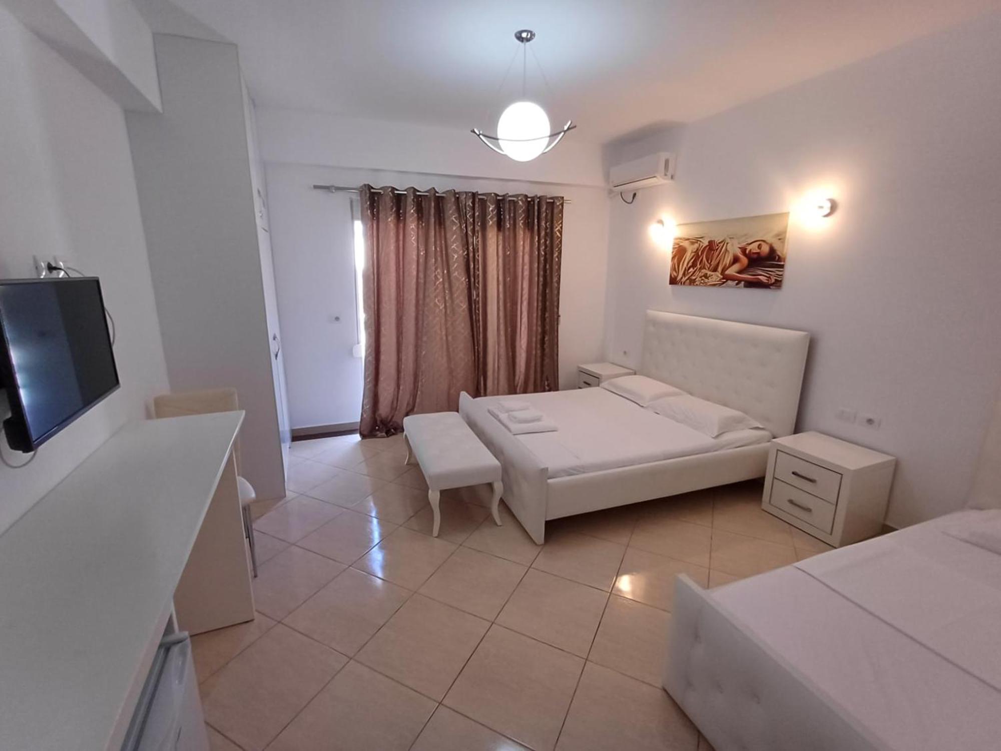 Hotel Sherifi Sarande Luaran gambar