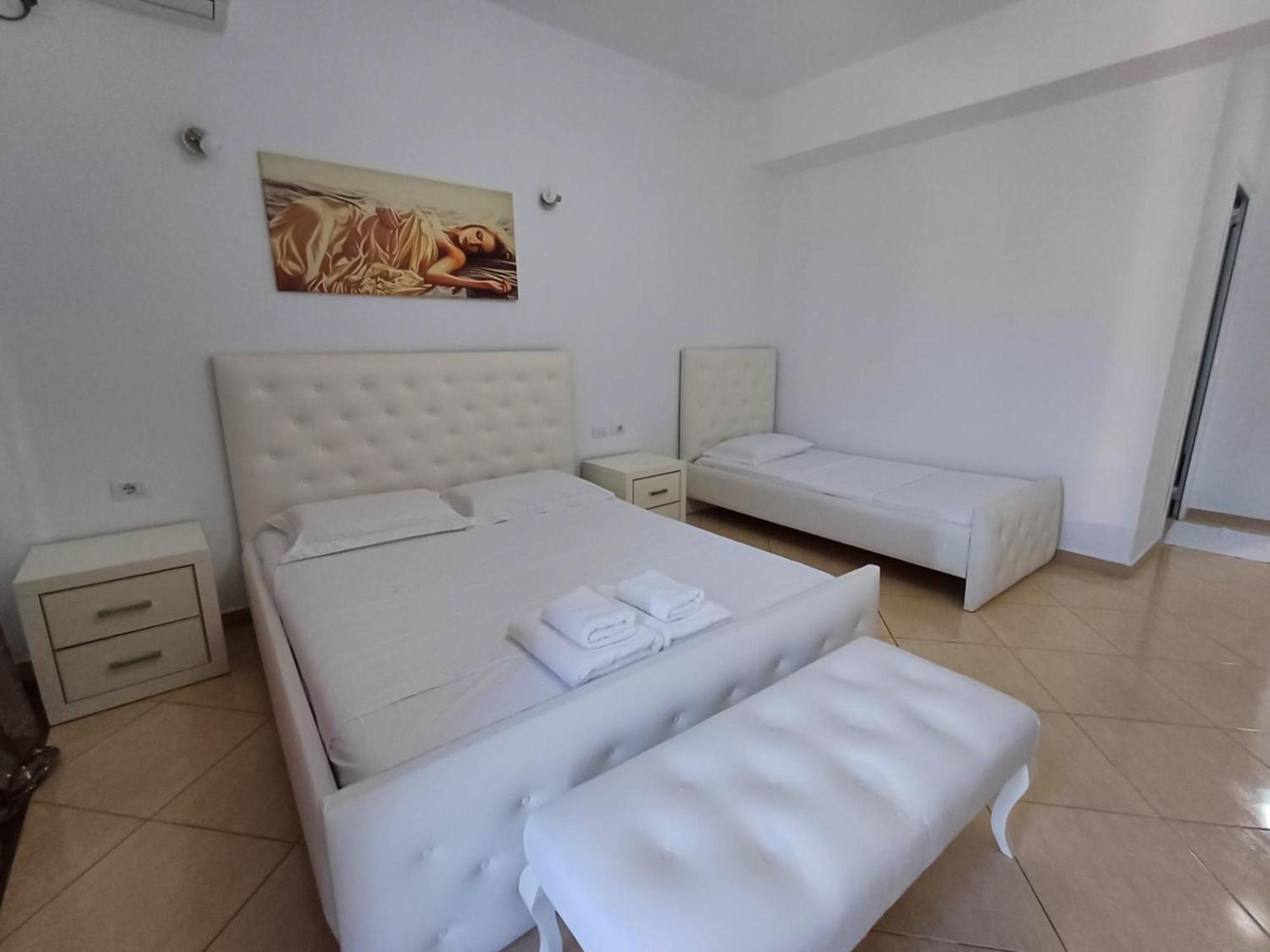 Hotel Sherifi Sarande Luaran gambar