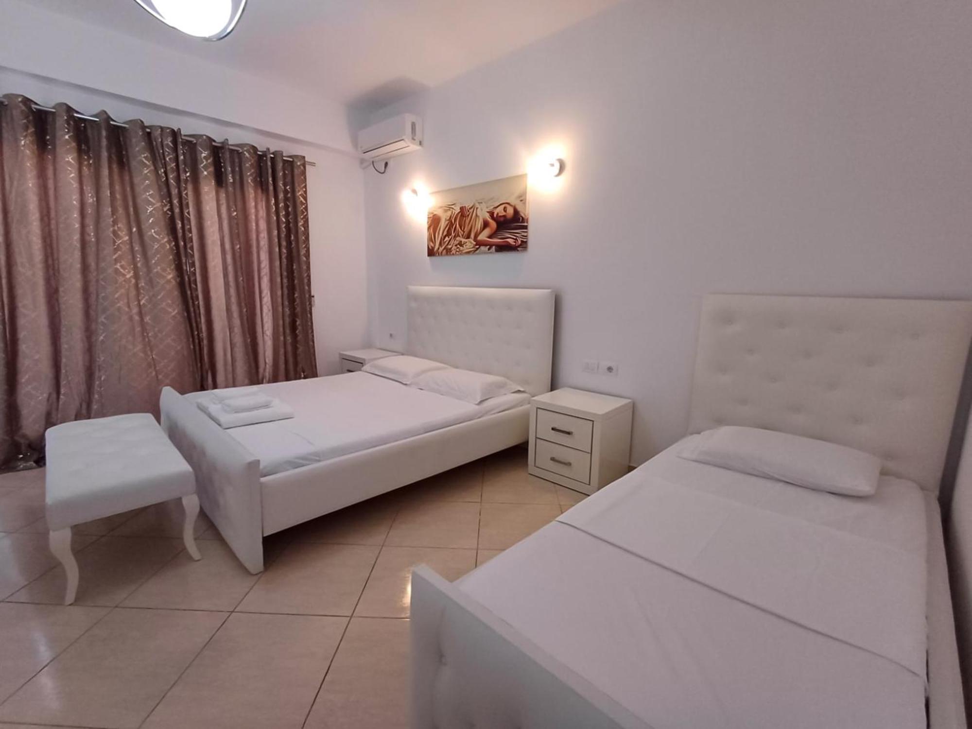 Hotel Sherifi Sarande Luaran gambar