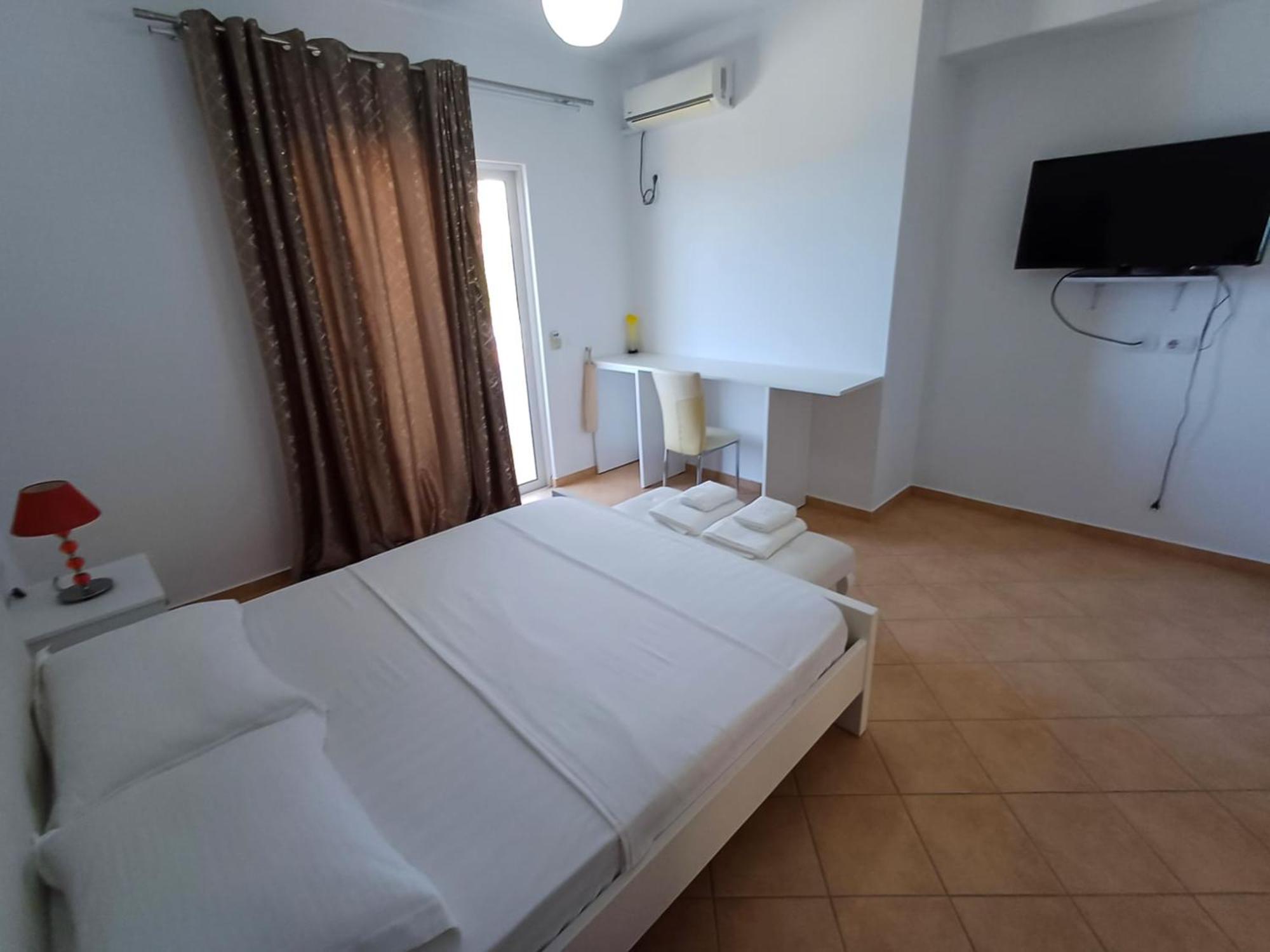 Hotel Sherifi Sarande Luaran gambar