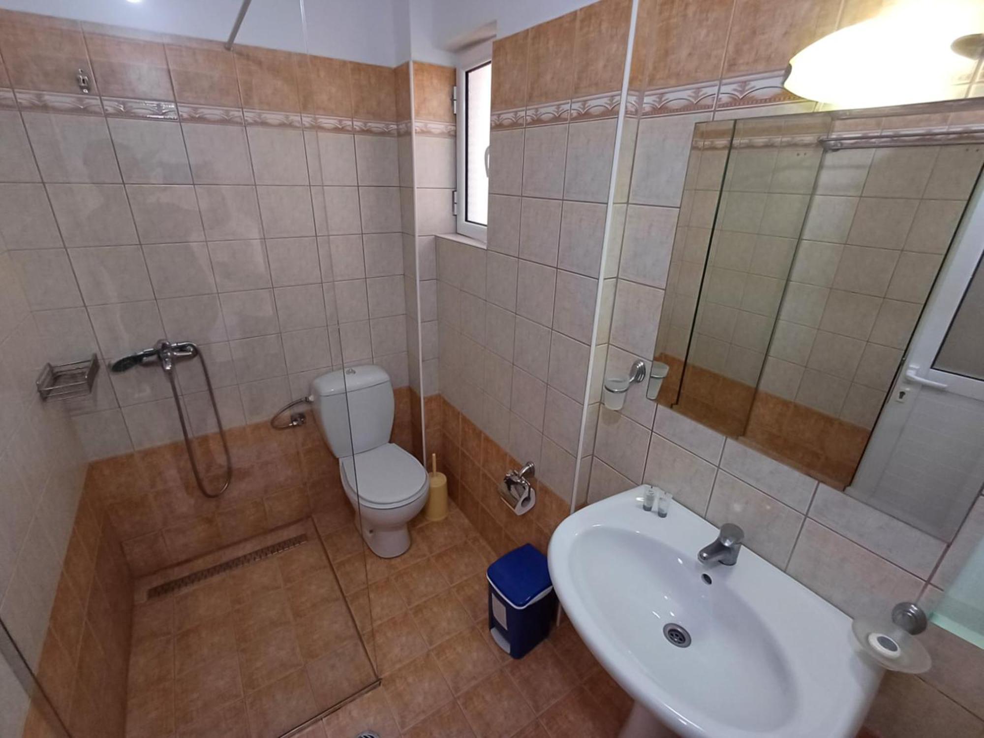 Hotel Sherifi Sarande Luaran gambar