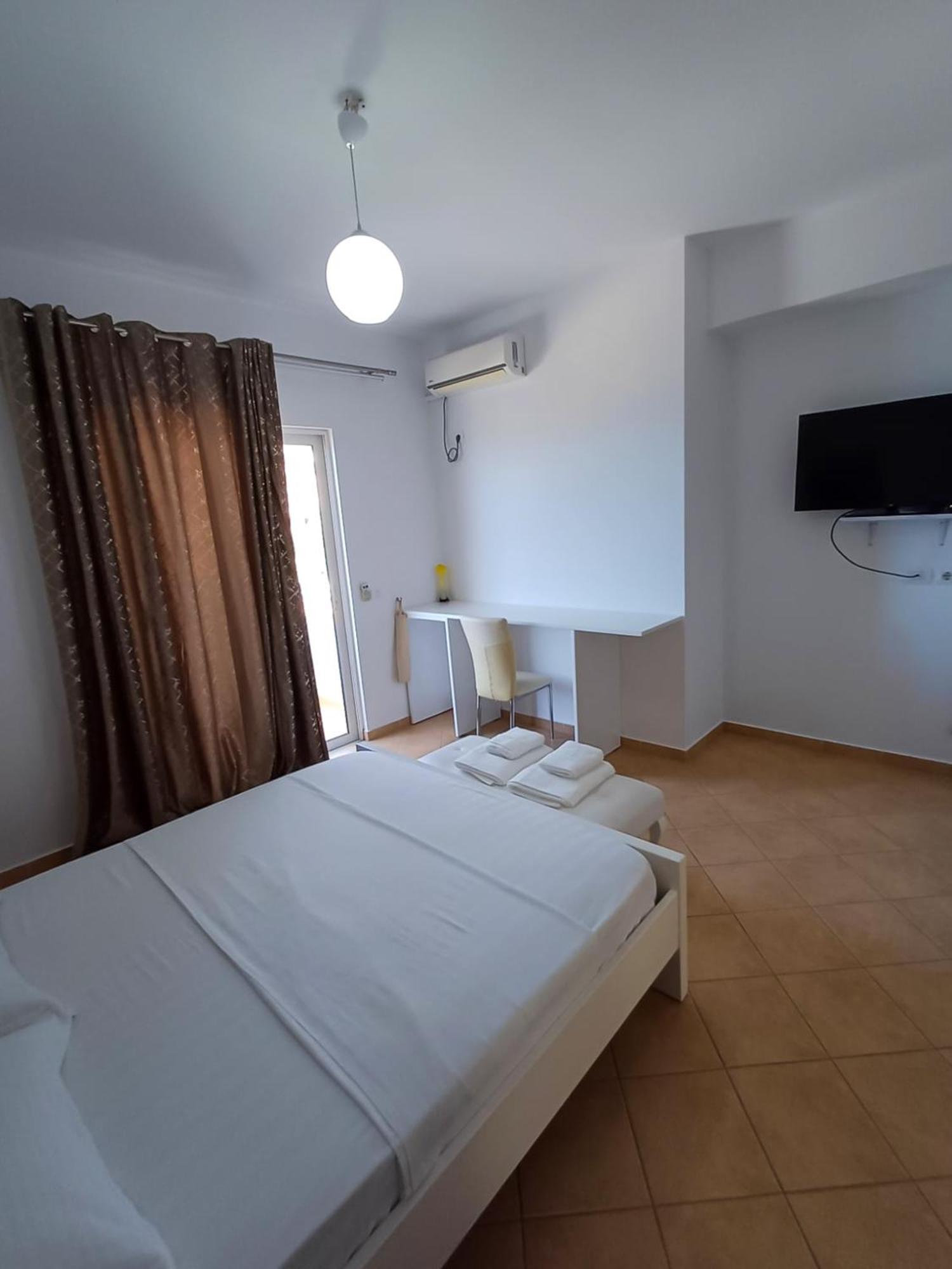 Hotel Sherifi Sarande Luaran gambar